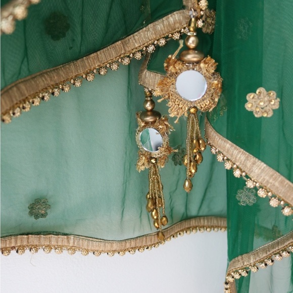 Indian/Pakistani Asian Weddings Fancy Capri Trousers Kameez dress size Small - Picture 14 of 16